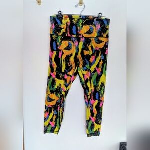 Lululemon Abstract Wundertrain Leggings Size 12